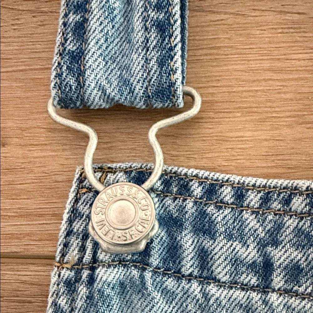 Light Wash Levi's® Premium Utility Shortalls - Picture 3 of 5